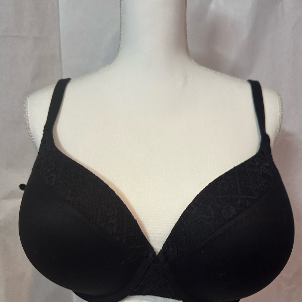 Victoria's Secret Black Lace Detail Bra